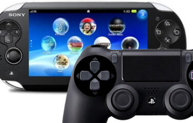 PlayStation 4 PS Vita 1